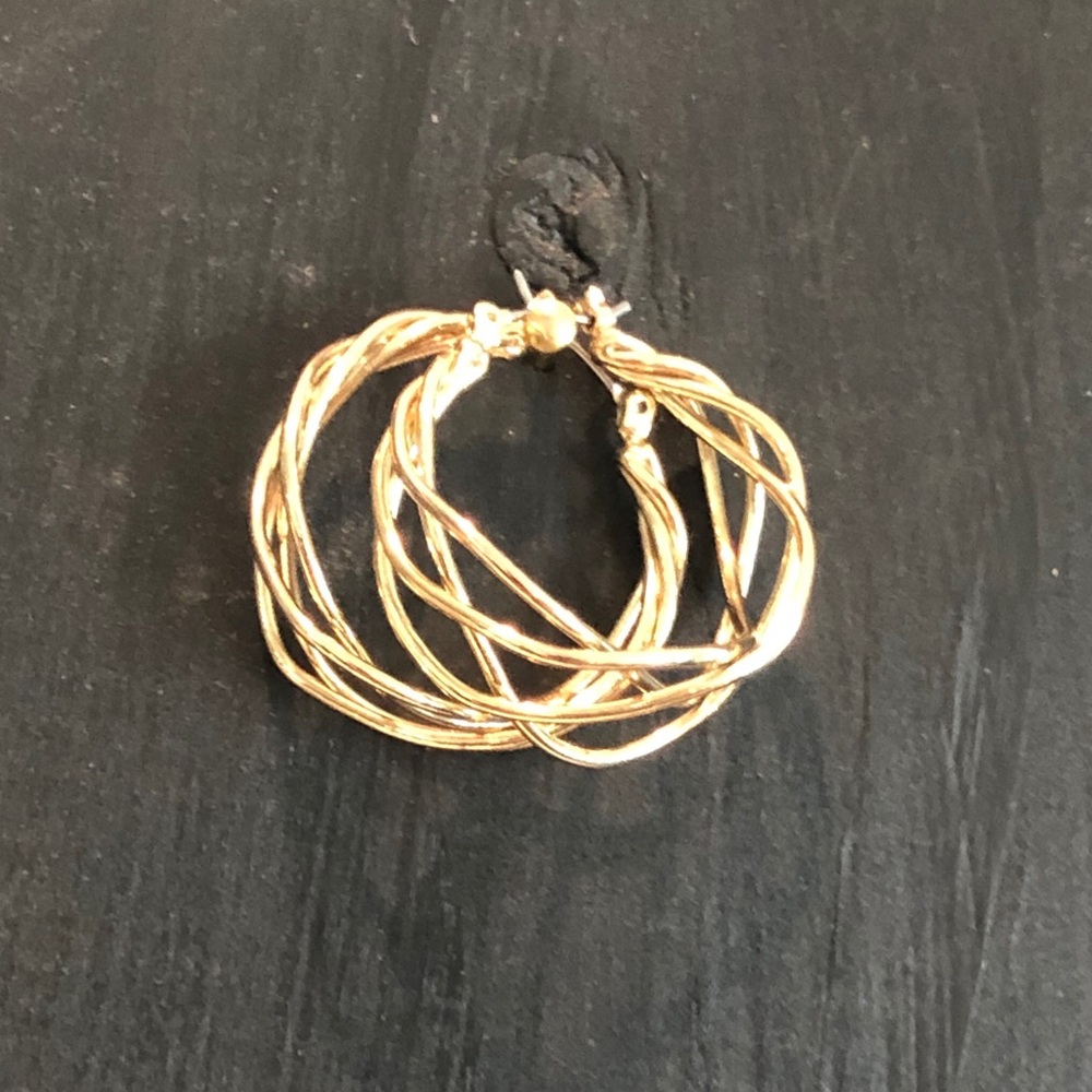 🧚‍♀️3/$20🧚‍♂️ Earrings-open weave